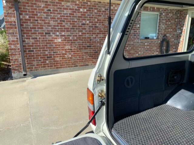 1990 Toyota Land Cruiser - photo 13