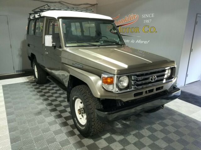 1990 Toyota Land Cruiser FJ75 1990 Toyota Land Cruiser FJ75