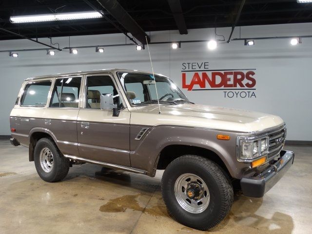 1990 Toyota Land Cruiser --
