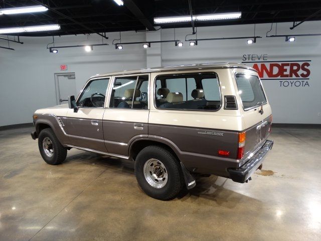 1990 Toyota Land Cruiser -- - photo 6