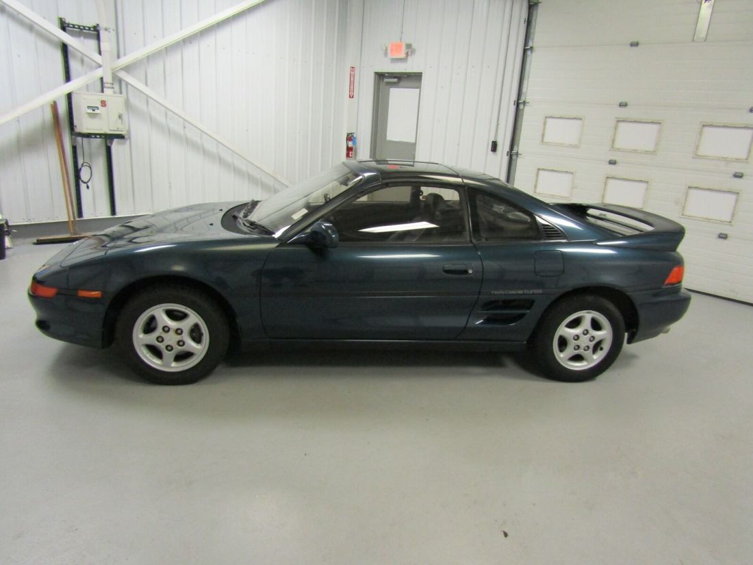 1990 Toyota MR2 GT - photo 6
