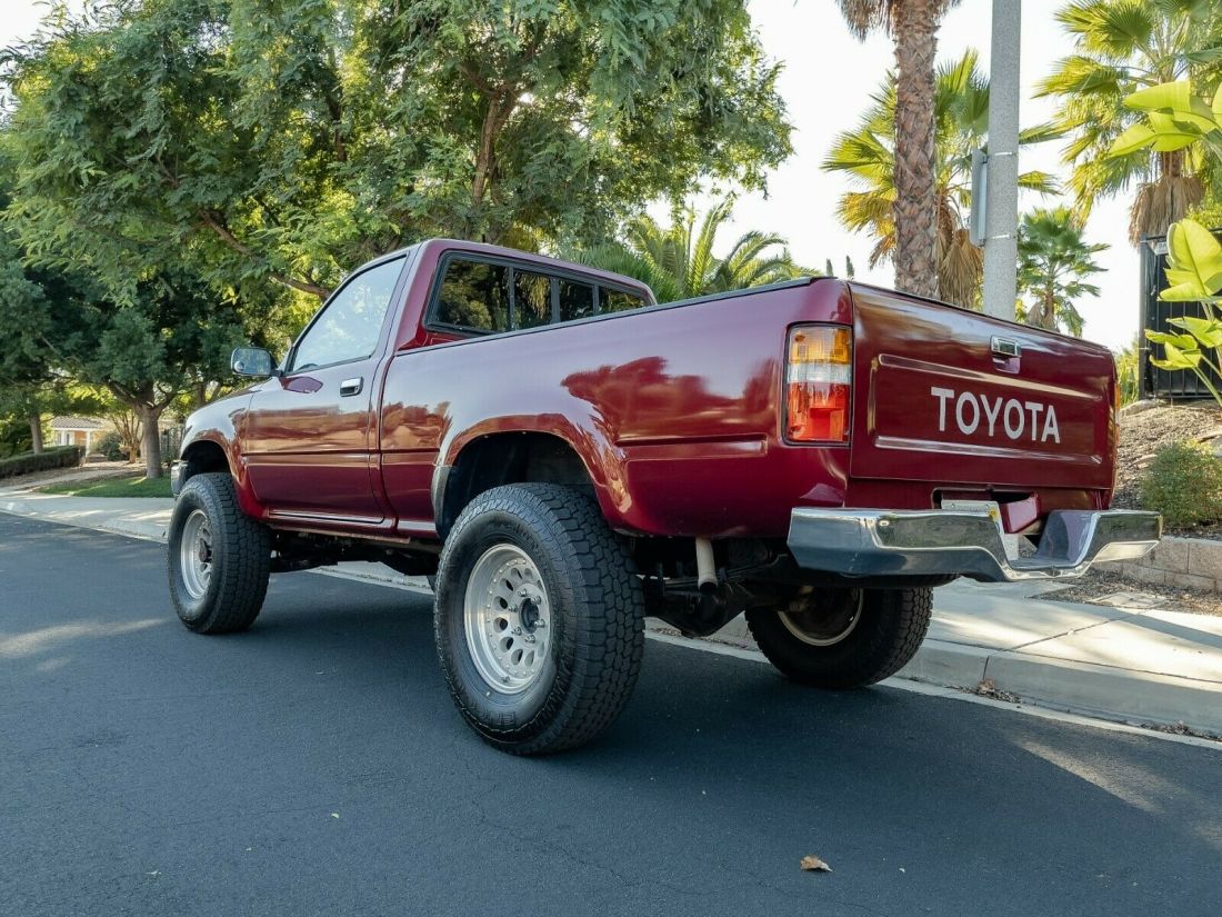 1990 Toyota Pickup Base - photo 3