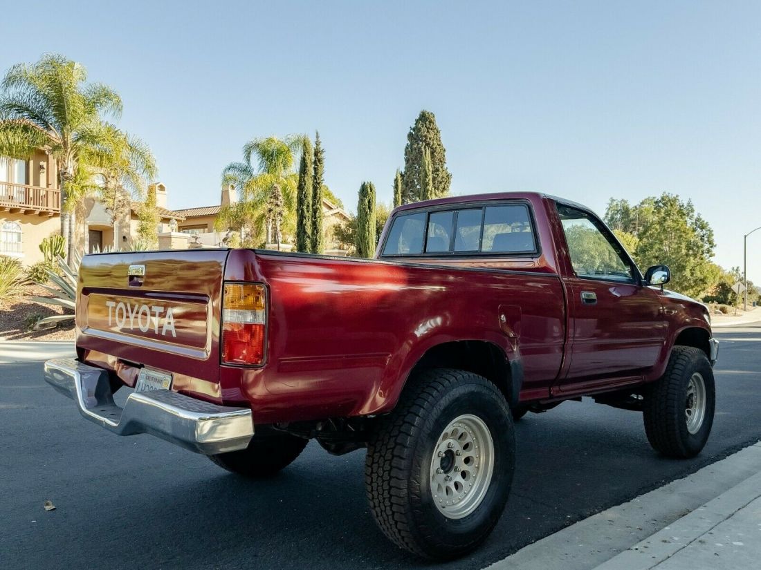 1990 Toyota Pickup Base - photo 5