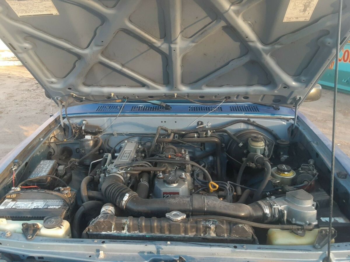 1990 Toyota Pickup - photo 8