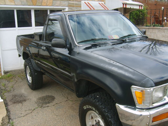 1990 Toyota 4x4 Pickup - photo 5