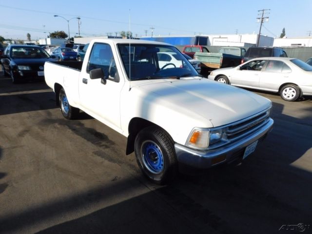 1990 Toyota Pickup Deluxe - photo 6