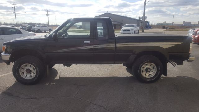 1990 Toyota Other Deluxe X-Cab - photo 4