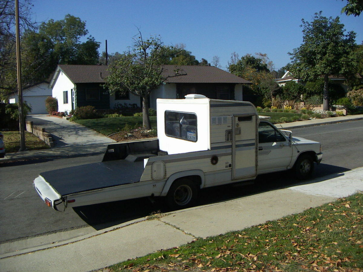 1990 Toyota Pickup 1-Ton Deluxe - photo 4