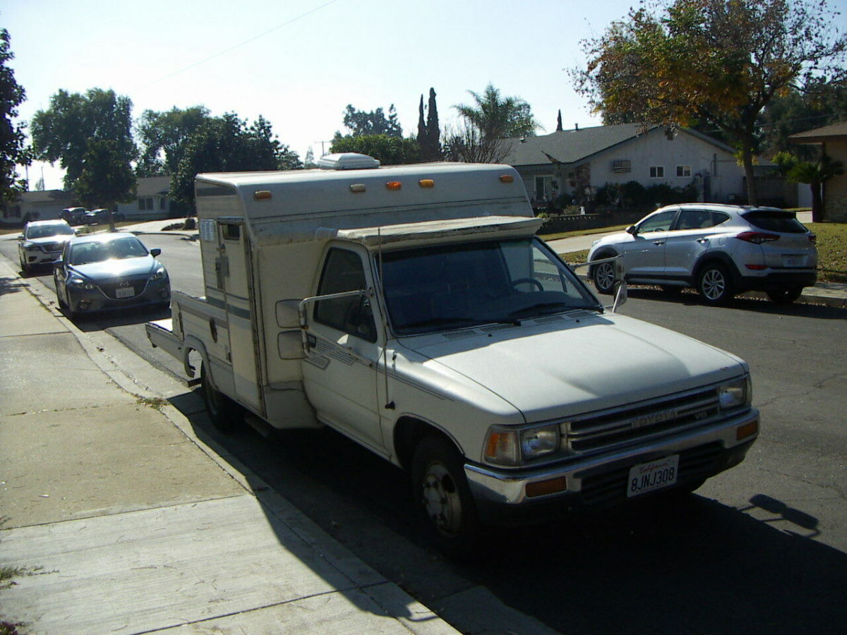 1990 Toyota Pickup 1-Ton Deluxe - photo 5