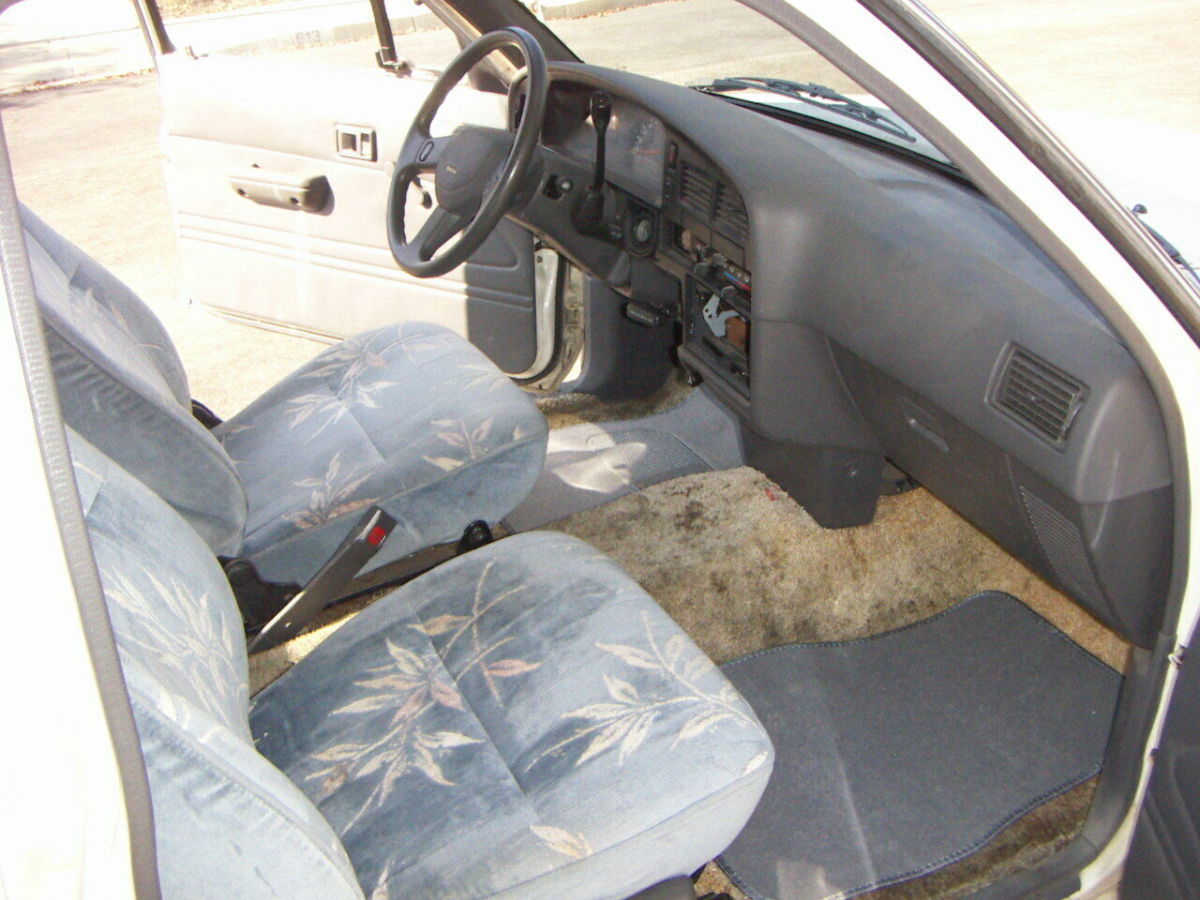 1990 Toyota Pickup 1-Ton Deluxe - photo 7