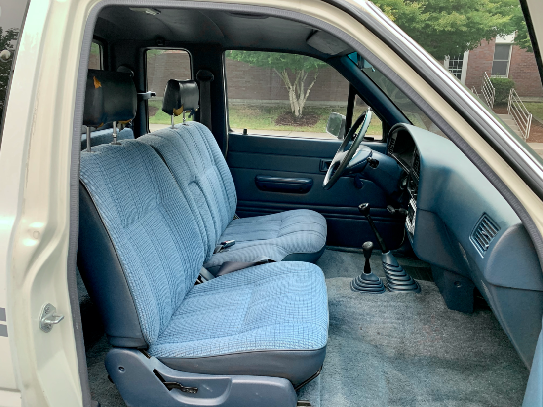 1990 Toyota Pickup - photo 7