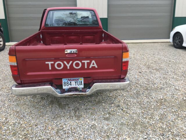 1990 Toyota Pickup - photo 11
