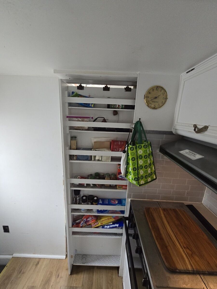 1990 Toyota Pickup No Reserve. - photo 12