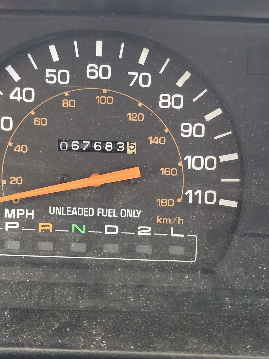 1990 Toyota Pickup No Reserve. - photo 6