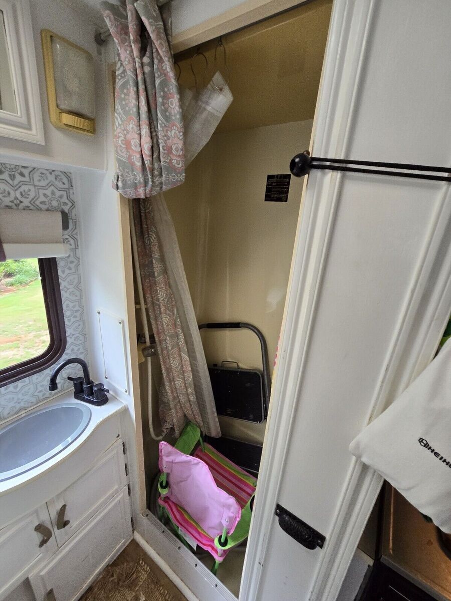 1990 Toyota Pickup No Reserve. - photo 9