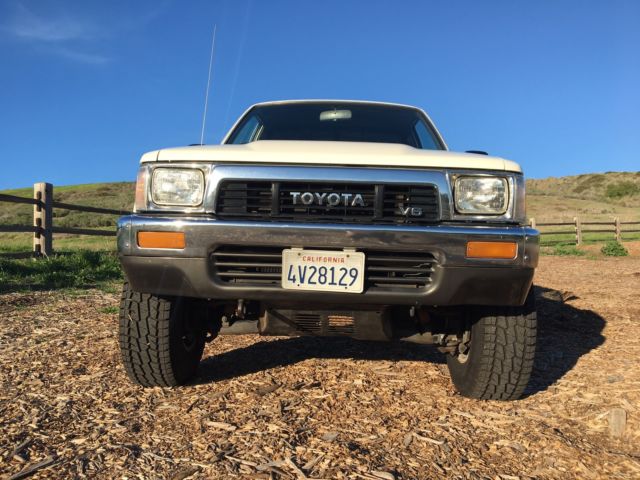 1990 Toyota Tacoma Regular Cab - photo 5