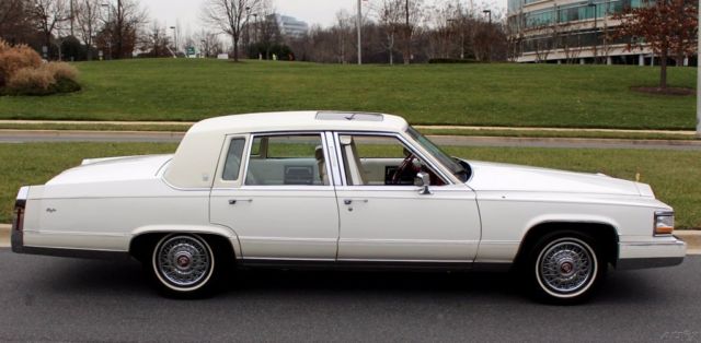 1990 Cadillac Brougham Triple White Brougham - photo 5