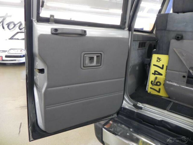 1990 Toyota Land Cruiser Turbo Diesel 4x4 - photo 11