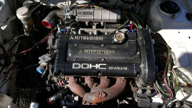 1990 Mitsubishi Mirage Base Model - photo 2
