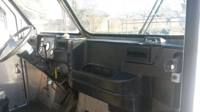 1990 Dodge UMC Utilimaster Aeromate - photo 2