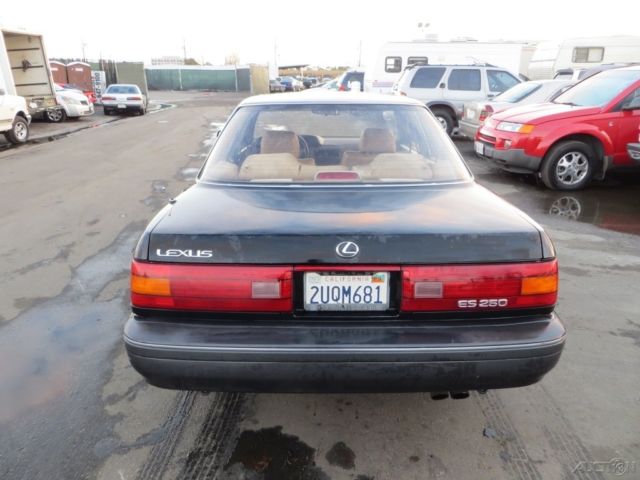 1990 Lexus ES Base Sedan 4-Door - photo 4