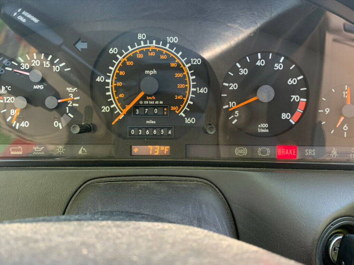 1990 Mercedes-Benz 300-Series - photo 7