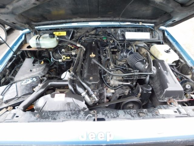 1990 Jeep Cherokee - photo 8