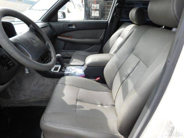 1990 Lexus LS Base Sedan 4-Door - photo 10