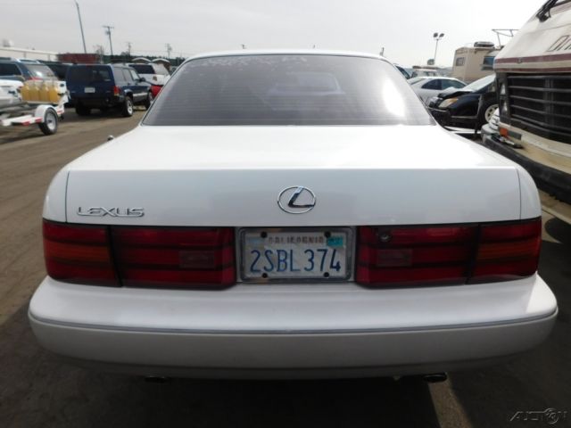 1990 Lexus LS Base Sedan 4-Door - photo 4