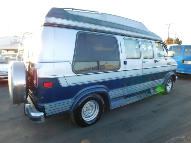 1990 Dodge Ram Van - photo 3
