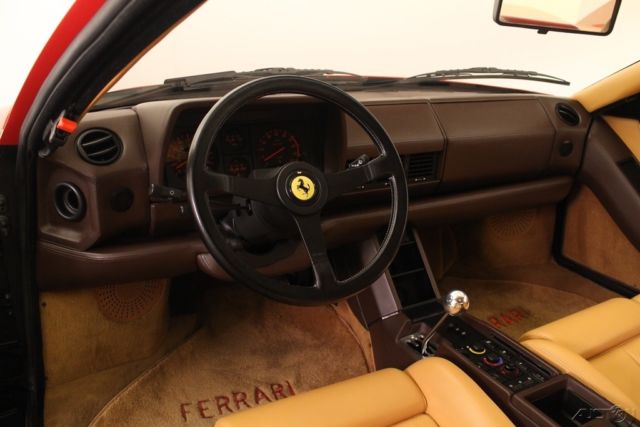 1990 Ferrari Testarossa One-Owner! Originally purchased at Ferrari S.F. - photo 6