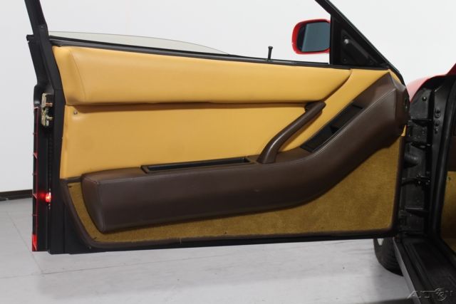 1990 Ferrari Testarossa One-Owner! Originally purchased at Ferrari S.F. - photo 8
