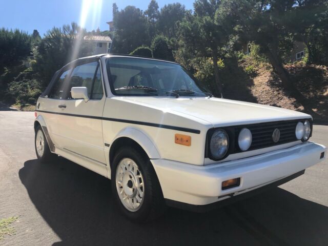 1990 Volkswagen Cabrio Tripple White - photo 2