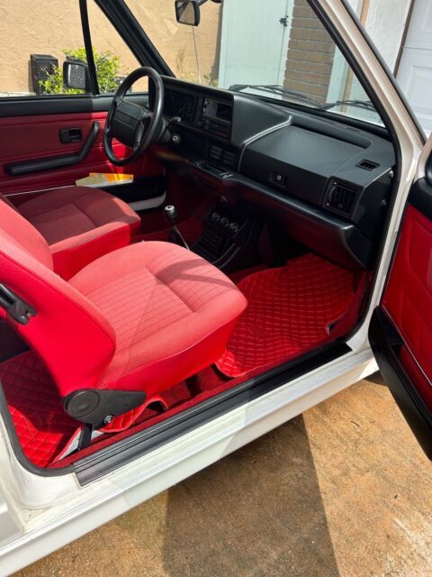 1990 Volkswagen Cabrio - photo 11