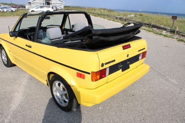 1990 Volkswagen Cabriolet Boutique 2dr Convertible - photo 13