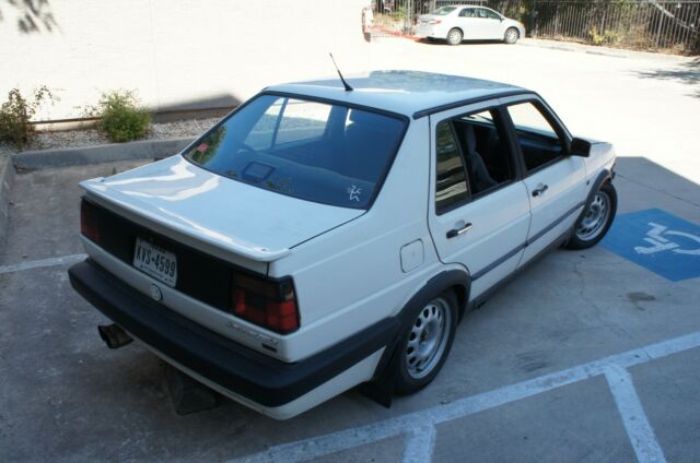 1990 Volkswagen Jetta GLI - photo 3