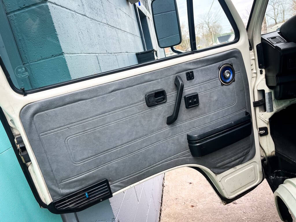1990 Volkswagen Bus/Vanagon BUS - photo 12
