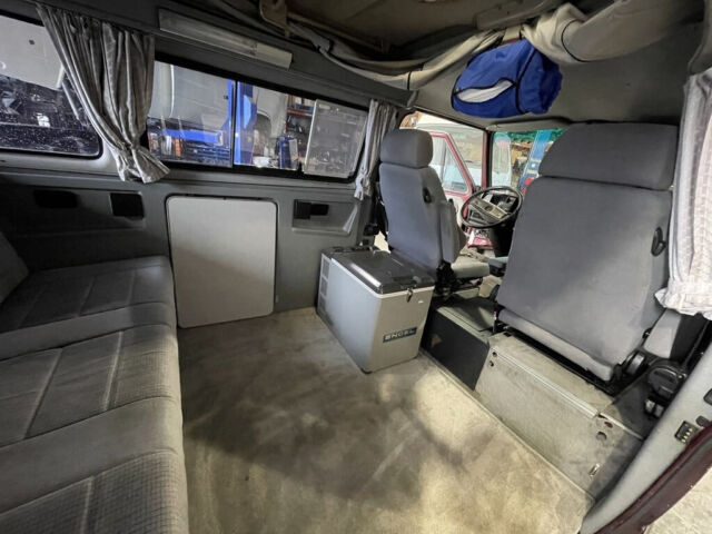 1990 Volkswagen Bus/Vanagon Multi Van - photo 6