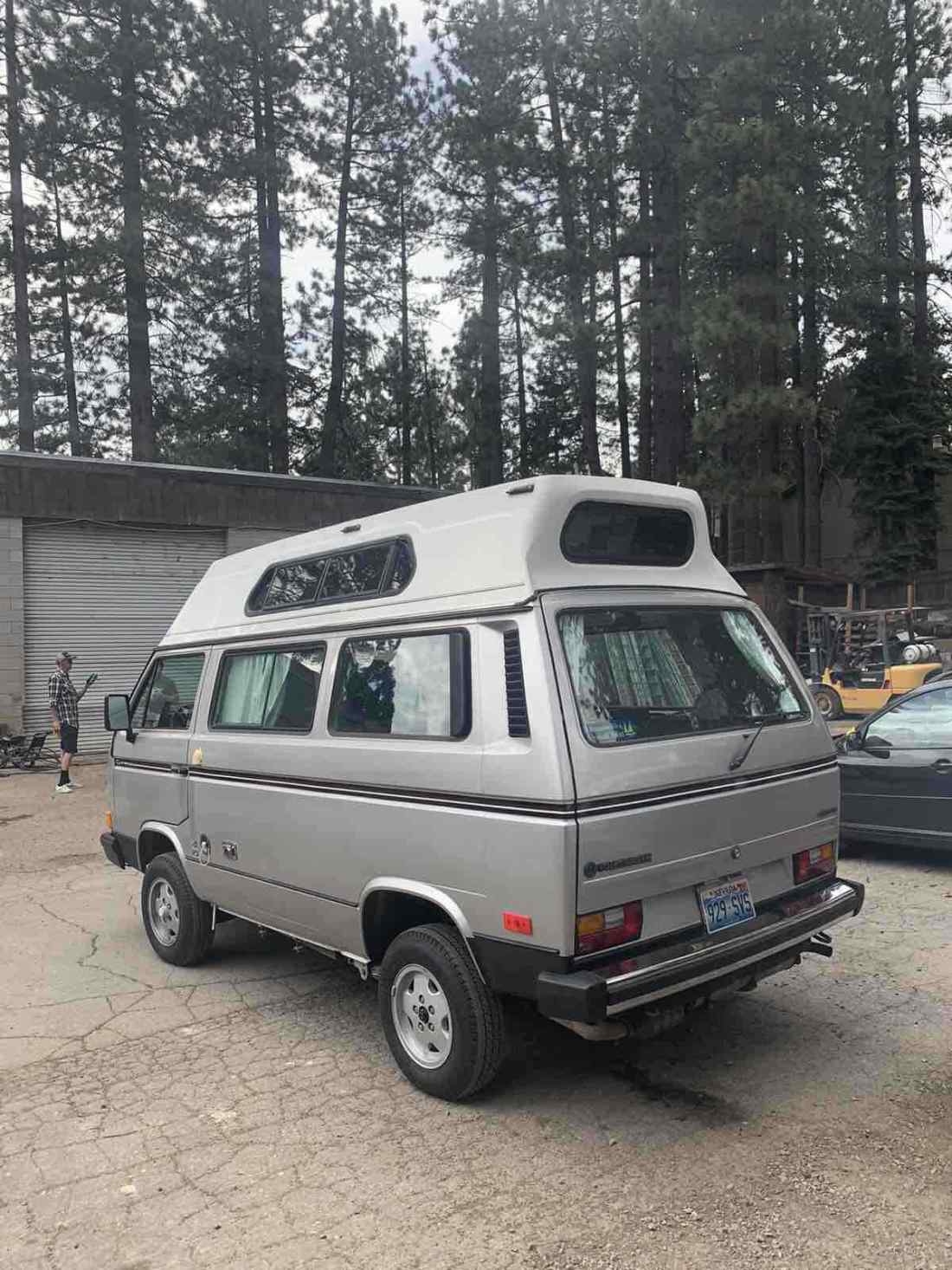 1990 Volkswagen Vanagon Syncro 4x4 camper 1990 Volkswagen Vanagon BUS