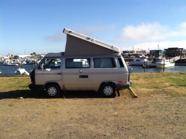 1990 Volkswagen Vanagon Westfalia- rebuilt engine/ mechanical systems 1990 Volkswagen Bus/Vanagon