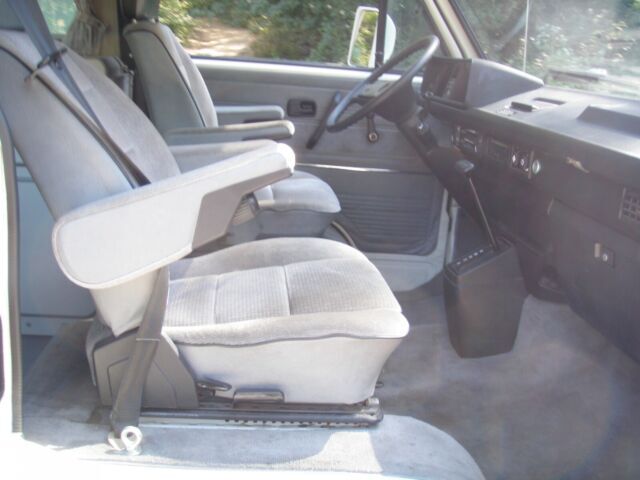 1990 Volkswagen Bus/Vanagon - photo 11