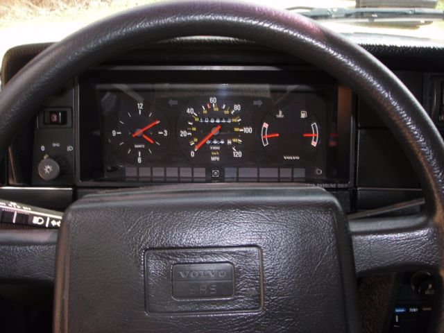 1990 Volvo 240 - photo 4