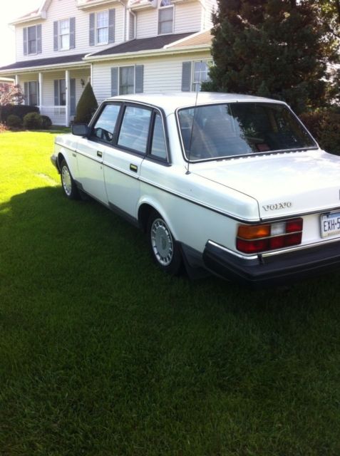 1990 Volvo 240 - photo 4