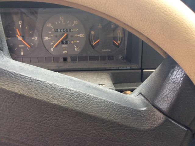 1990 Volvo 240 - photo 10