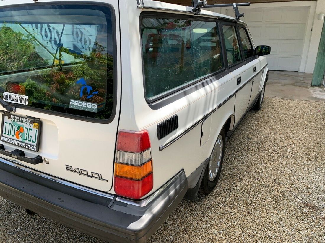 1990 Volvo 240 DL - photo 6