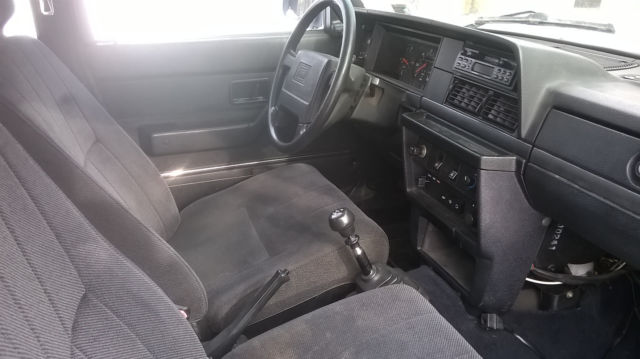 1990 Volvo 240 - photo 4