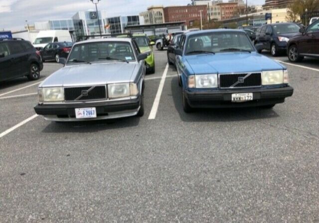 1990 Volvo 240 DL 4dr Sedan - photo 12
