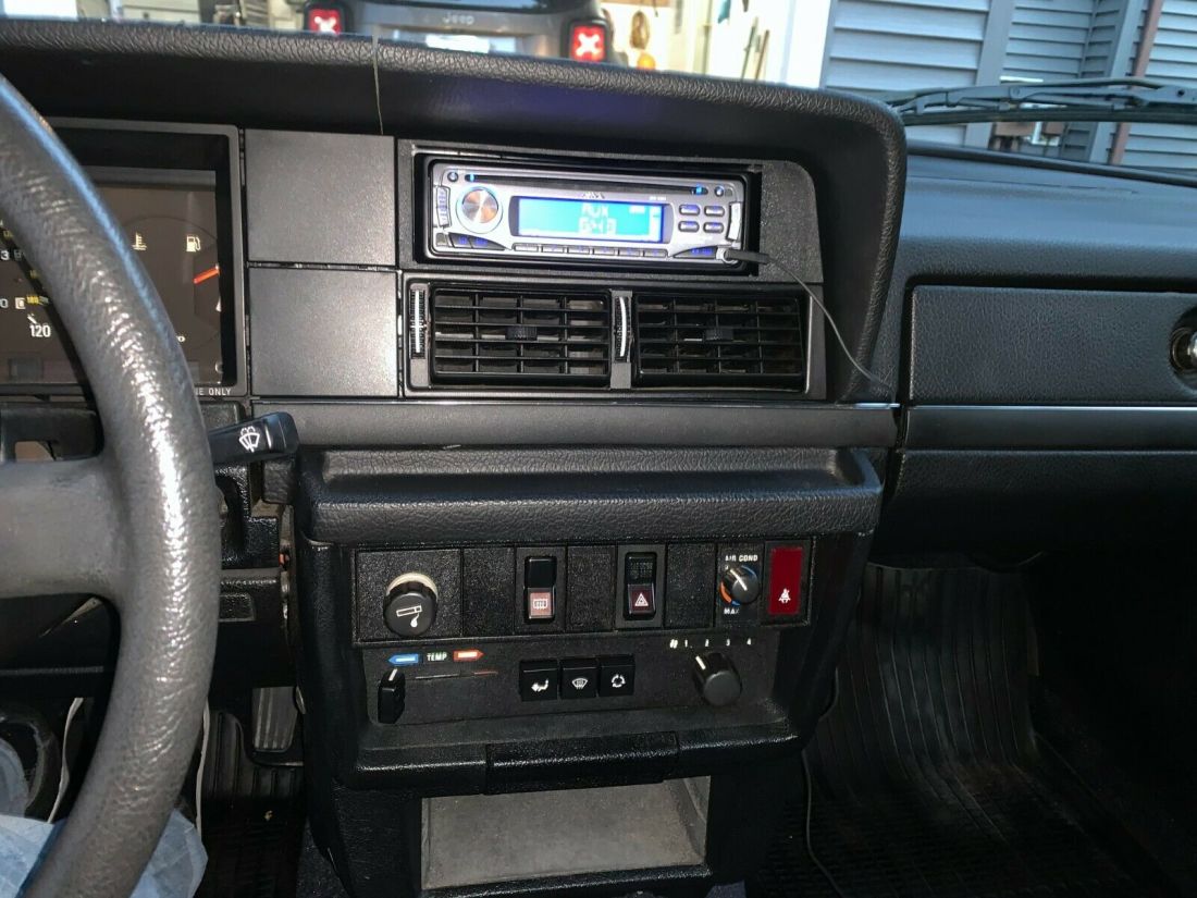 1990 Volvo 240 240 DL - photo 10