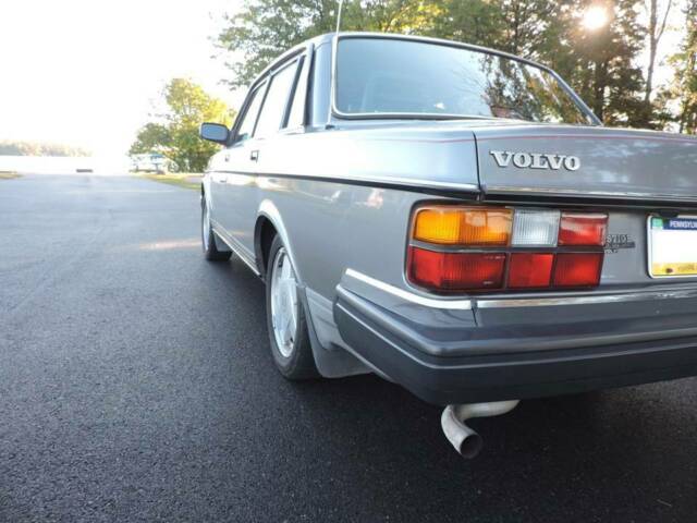 1990 Volvo 240 DL - photo 10