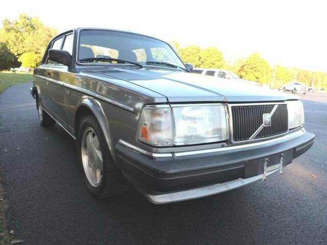 1990 Volvo 240 DL - photo 3